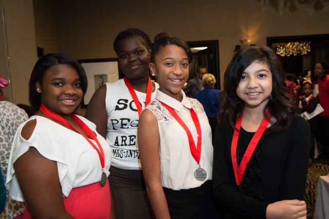 Agency Photo  (31416)