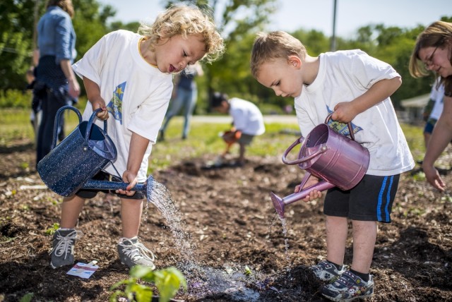 Agency Photo  (185323)