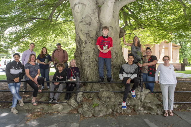 Agency Photo  (166260)