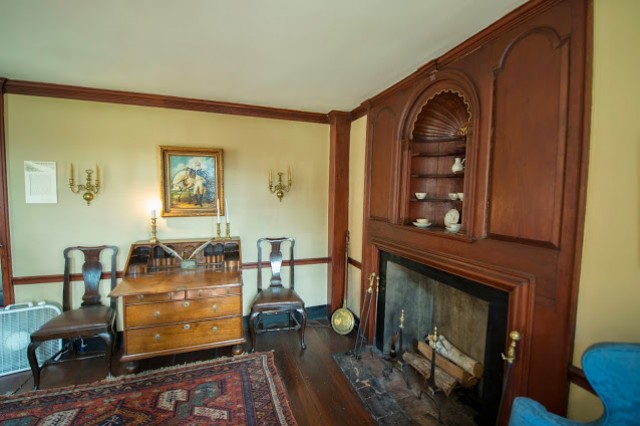 Agency Photo  (70224)