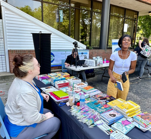 Agency Photo  (260149)