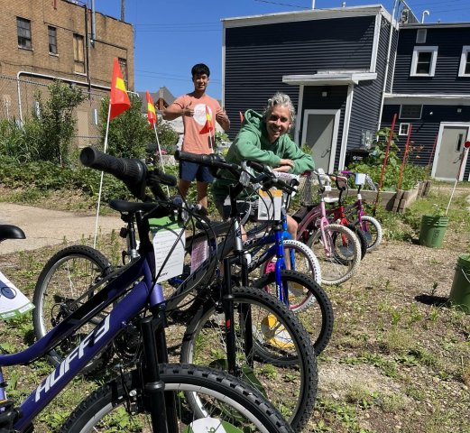 Agency Photo  (258703)