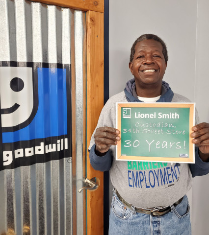 Agency Photo  (163666)