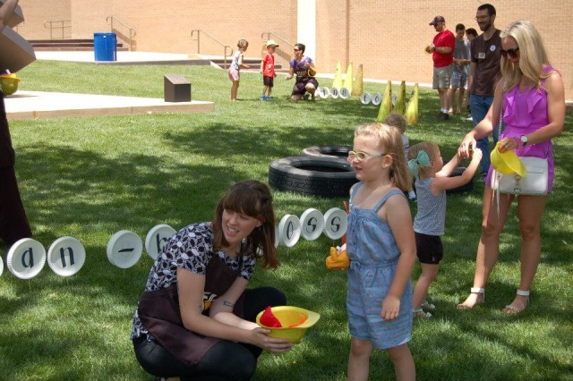 Agency Photo  (66471)