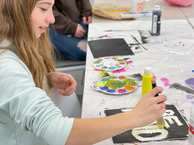 Agency Photo  (187648)