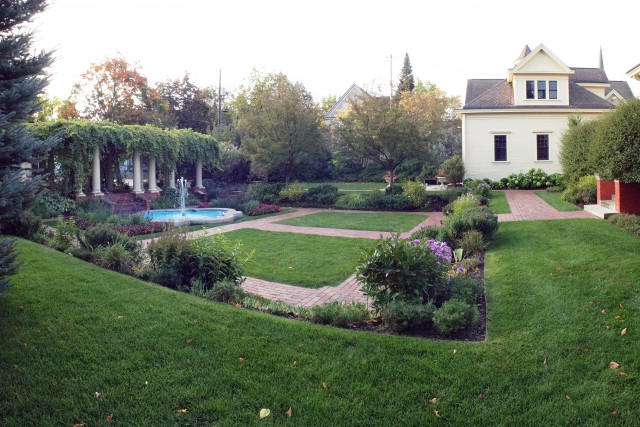 Agency Photo  (170294)