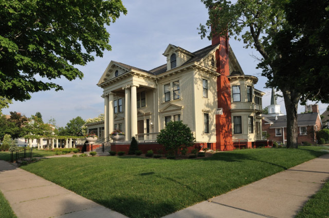 Agency Photo  (170298)