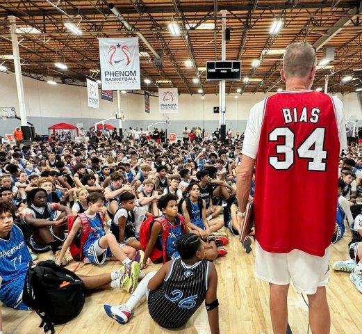 Agency Photo  (250199)