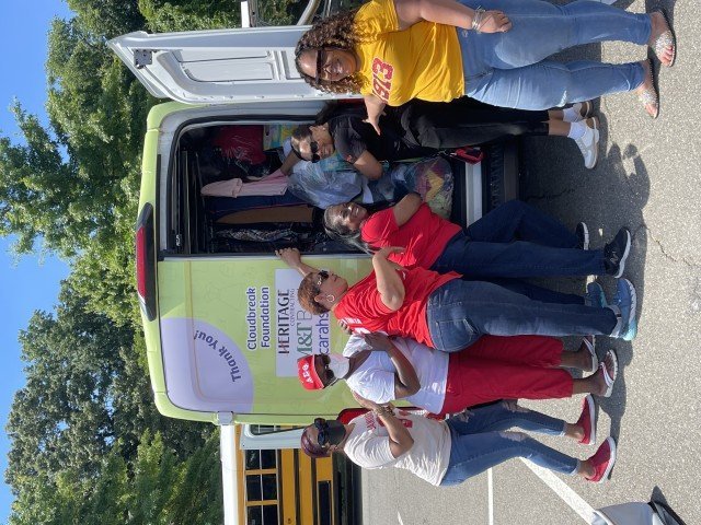 Agency Photo  (246103)