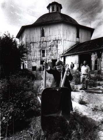 Agency Photo  (123107)