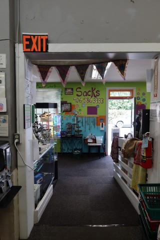 Agency Photo  (215156)