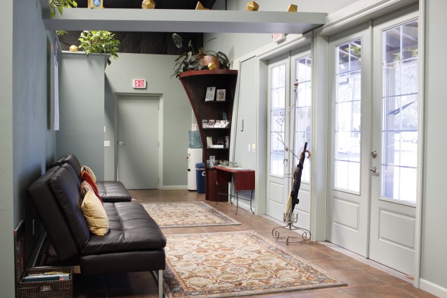 Agency Photo  (44140)