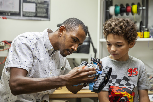 Agency Photo  (164825)