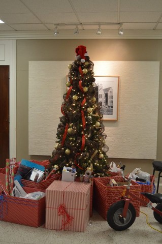 Agency Photo  (103824)