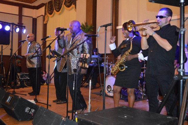 Agency Photo  (103823)