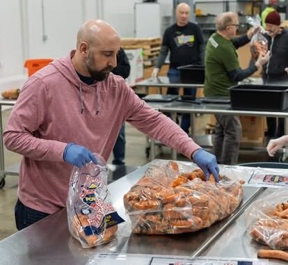 Agency Photo  (260203)