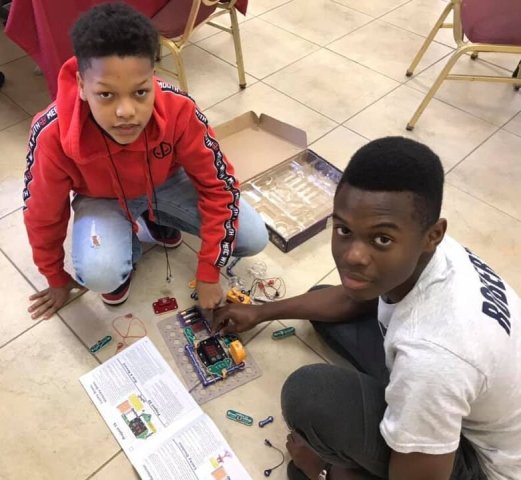 Agency Photo  (275285)