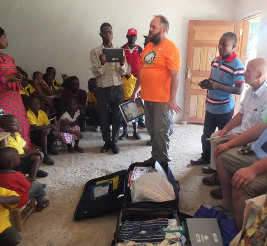 Agency Photo  (275286)