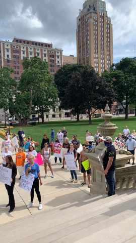 Agency Photo  (158075)