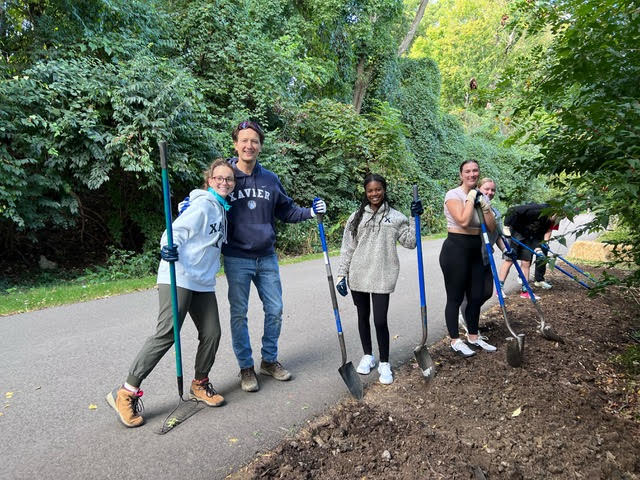 Organization Photo  (197970)