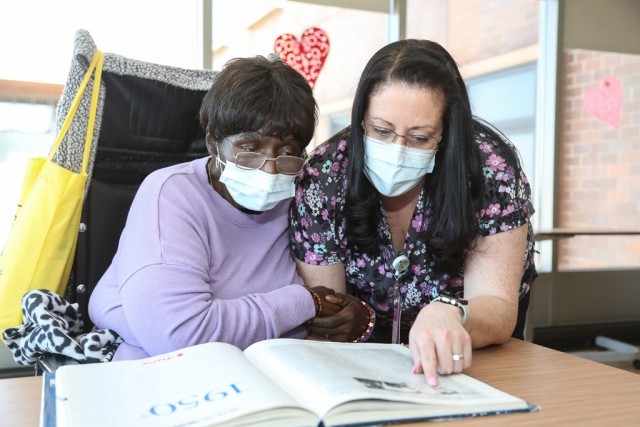 Agency Photo  (207937)