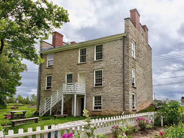 Agency Photo  (154421)