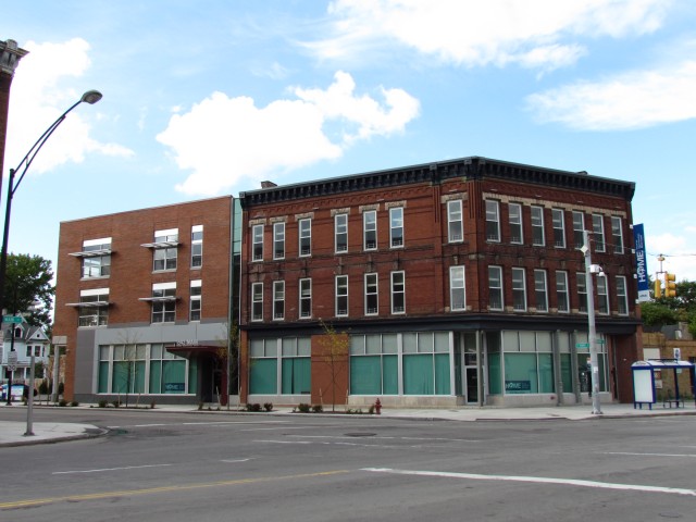 Agency Photo  (65428)