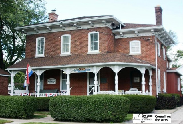 Agency Photo  (110697)