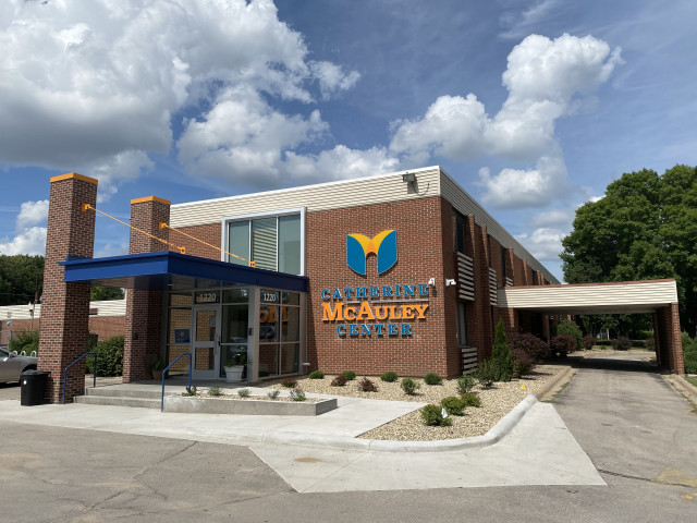 Agency Photo  (155940)