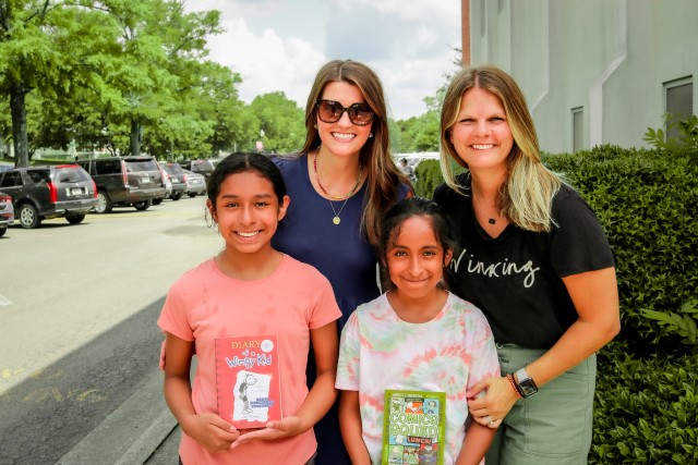 Agency Photo  (199129)