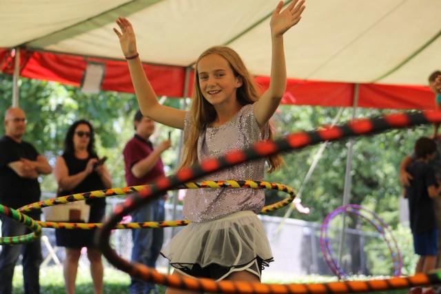 Nonprofit Photo  (53161)