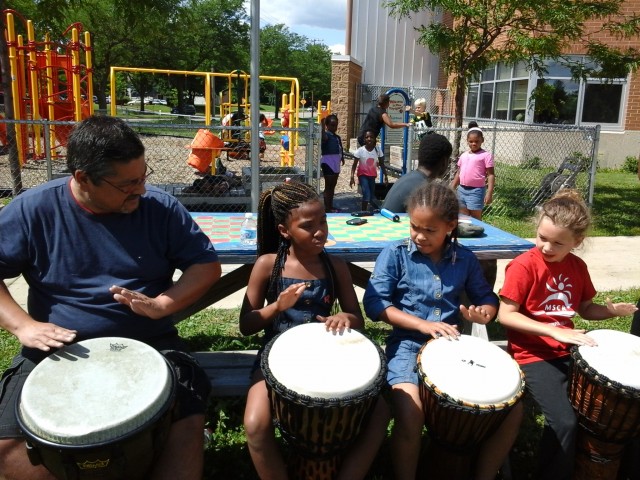 Nonprofit Photo  (56933)