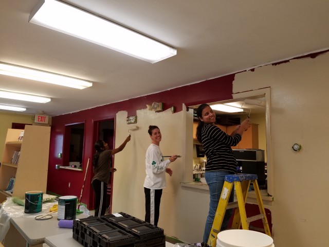 Nonprofit Photo  (81699)