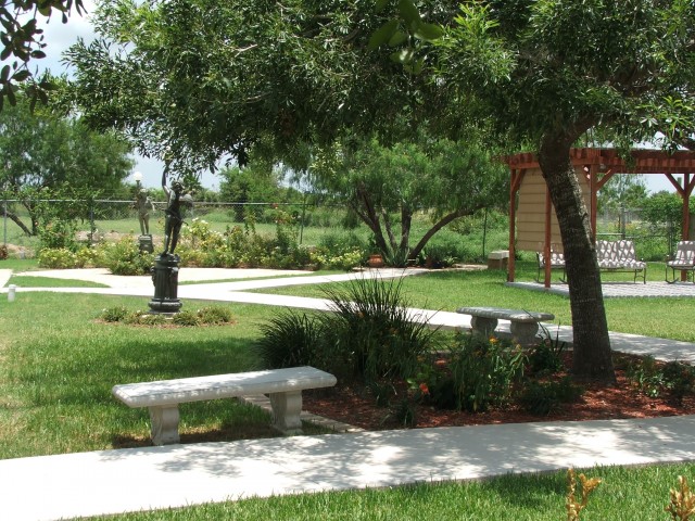 Agency Photo  (50544)
