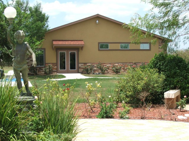Agency Photo  (50547)