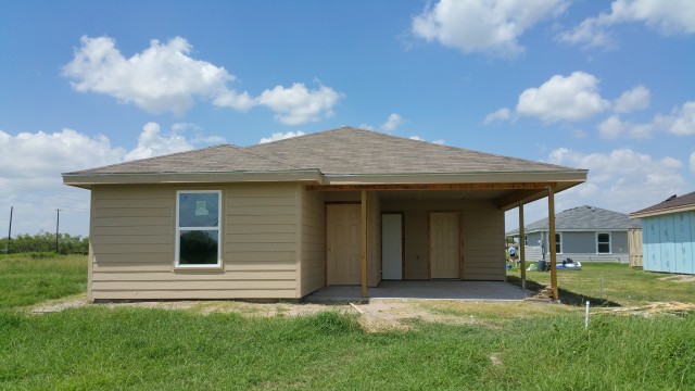 Agency Photo  (51397)
