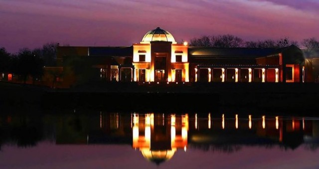 Agency Photo  (52515)