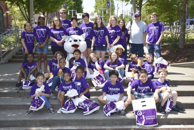 Agency Photo  (52602)