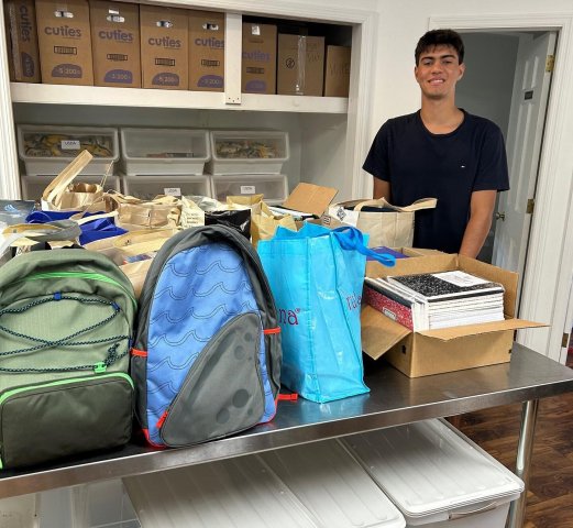 Agency Photo  (272051)