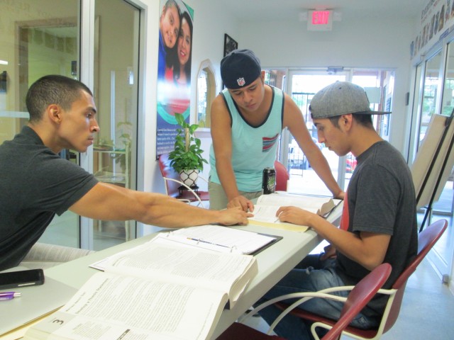 Agency Photo  (71964)