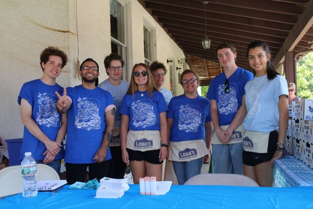 Agency Photo  (104168)