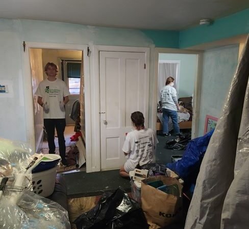 Nonprofit Photo  (256071)