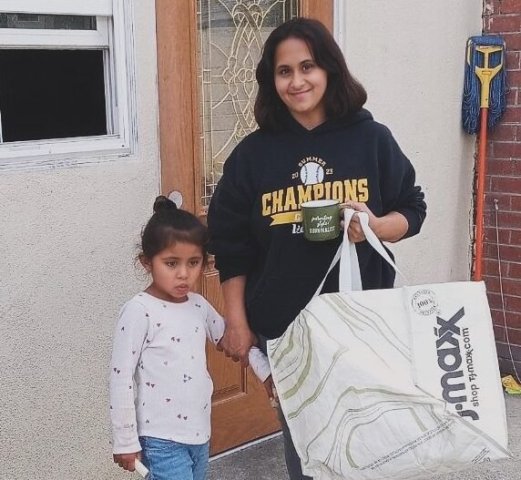 Agency Photo  (270869)