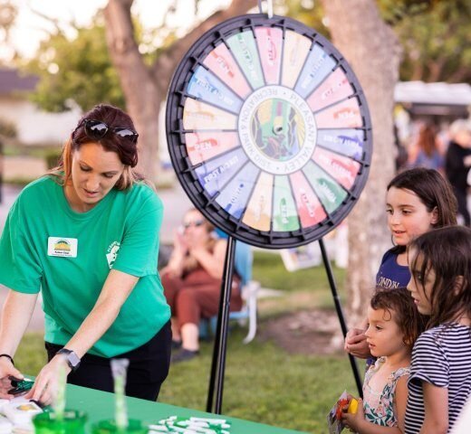 Agency Photo  (271069)