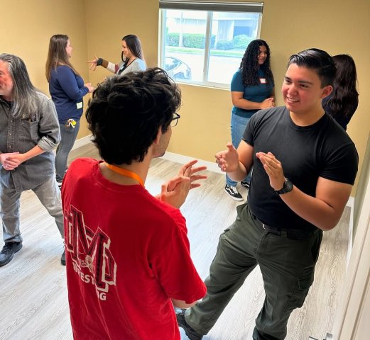 Agency Photo  (271118)