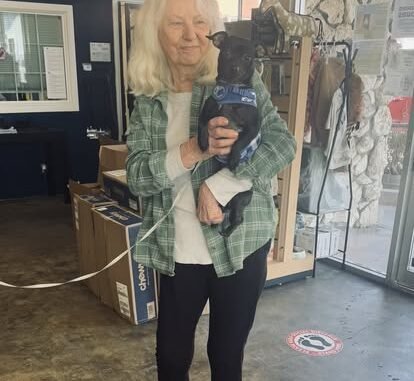 Agency Photo  (270739)