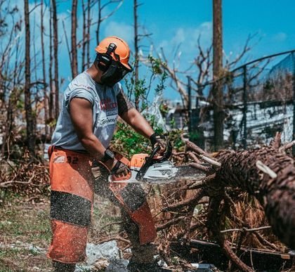 Agency Photo  (270830)