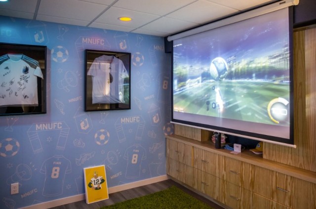 Nonprofit Photo  (201286)