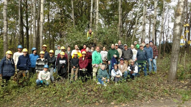 Nonprofit Photo  (75858)