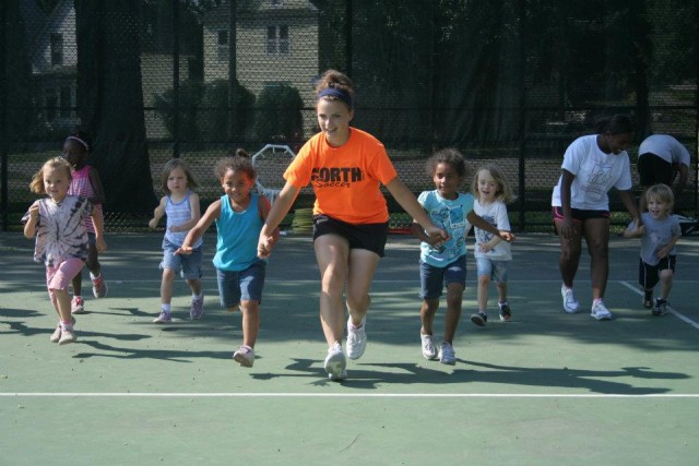 Nonprofit Photo  (75933)